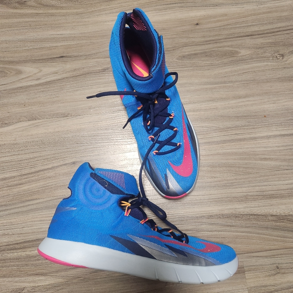 Nike Zoom Hyperrev Size 12 - image 3
